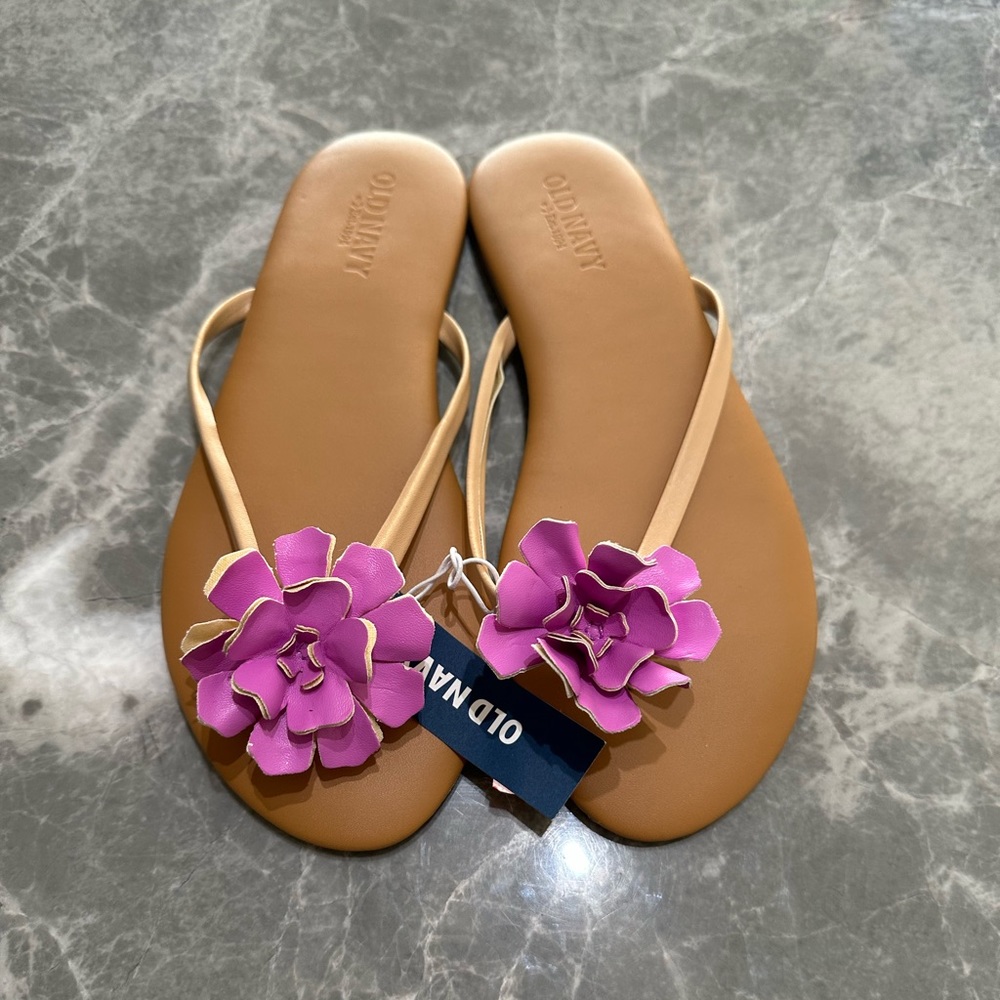 Flip Flops Thong Sandals Old Navy Pink Flower Women’s Size 7 Comfy Shoes